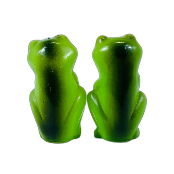 VTG Green Frog Plastic Salt Pepper Shakers Kitschy Happy Hong Kong Mid Century - Picture 2 of 9